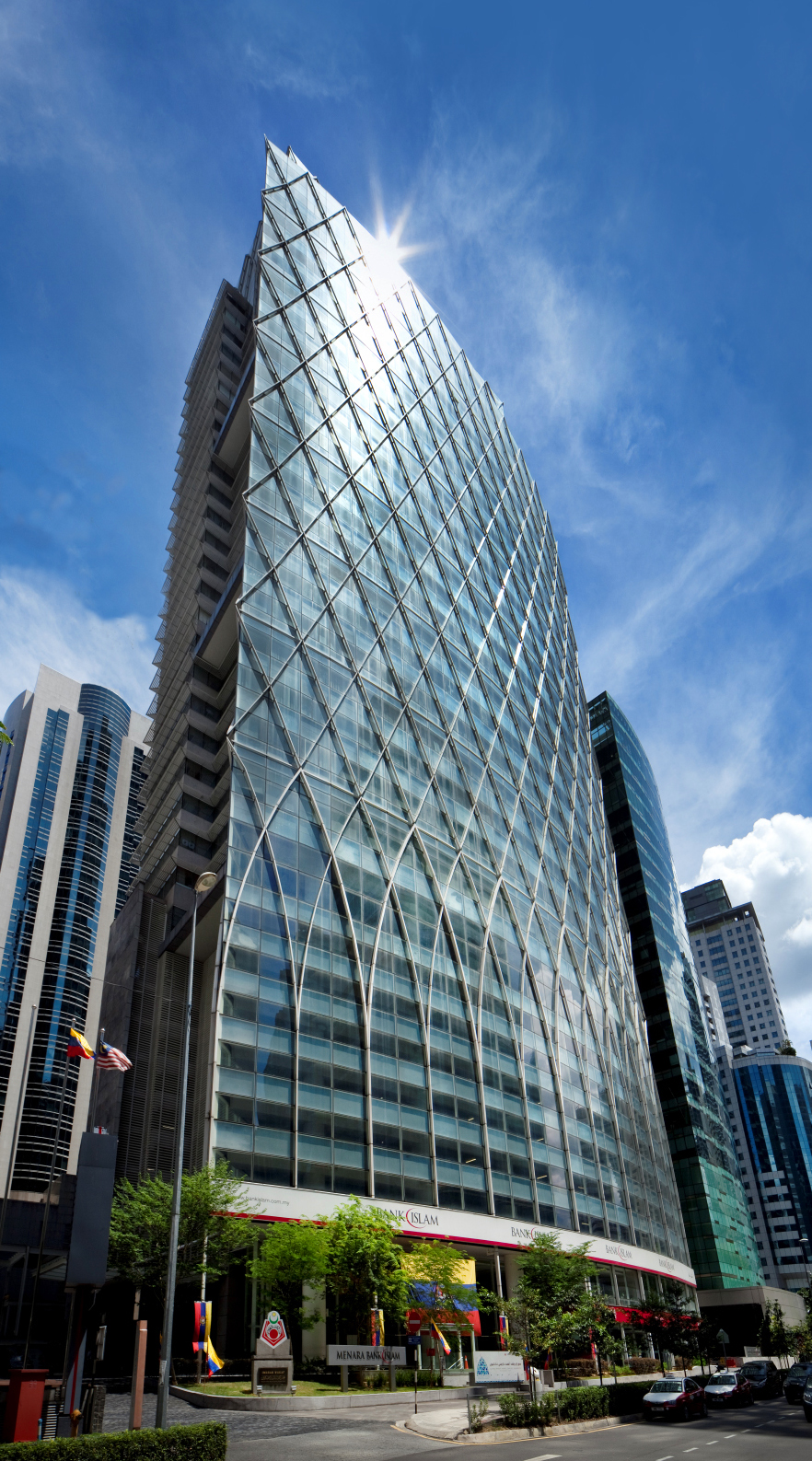 Bank Islam exterior